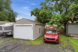 237 W Hamlin Ave, Telford, PA 18969 - Photo 47