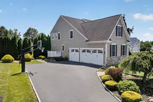 200 Fairway Ct, Harleysville, PA 19438 - Photo 85