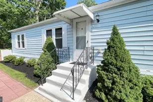 498 Willow Ln, North Wales, PA 19454 - Photo 1