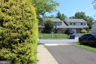 36 Greenwoods Dr, Horsham, PA 19044 - Photo 41