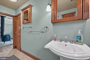 667 Constitution Ave, Pottstown, PA 19464 - Photo 27