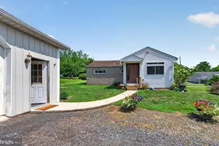 667 Constitution Ave, Pottstown, PA 19464 - Photo 5