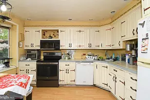 1560 Penllyn Blue Bell Pike, Blue Bell, PA 19422 - Photo 15