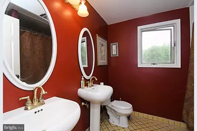 1560 Penllyn Blue Bell Pike, Blue Bell, PA 19422 - Photo 27