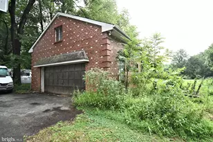1560 Penllyn Blue Bell Pike, Blue Bell, PA 19422 - Photo 45