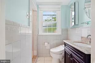 606 Latham Dr, Wynnewood, PA 19096 - Photo 13