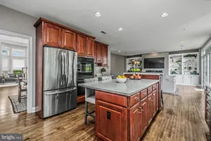 1022 Riverview Ln, Conshohocken, PA 19428 - Photo 11