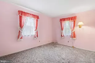 811 Wright Dr, Ambler, PA 19002 - Photo 17