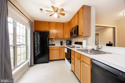 2409 Foxmeadow Circle #CONDO 2409, Royersford, PA 19468 - Photo 11