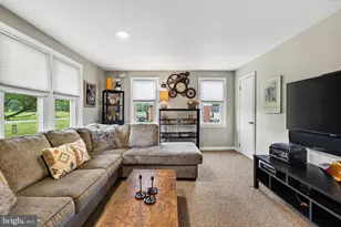 668 King Rd, Royersford, PA 19468 - Photo 3