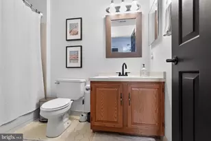 1602 Foxmeadow Cir, Royersford, PA 19468 - Photo 25