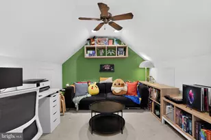 1602 Foxmeadow Cir, Royersford, PA 19468 - Photo 23
