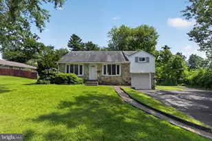 707 Fitzwatertown Rd, Glenside, PA 19038 - Photo 1