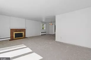 1605 Hillcrest Rd, Glenside, PA 19038 - Photo 3