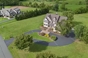 521 Dewar Dr, Telford, PA 18969 - Photo 3