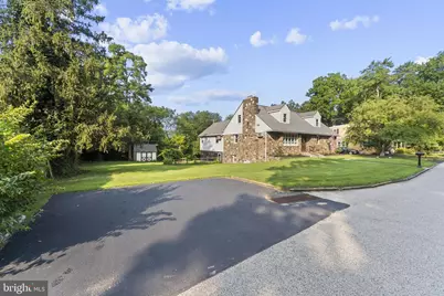 510 Sardaro Lane, Norristown, PA 19401 - Photo 3