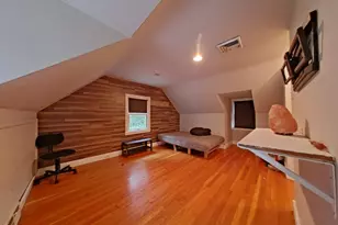 950 Chelten Hills Dr, Wyncote, PA 19095 - Photo 21