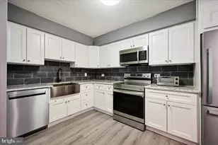 21438 Valley Forge Cir, King of Prussia, PA 19406 - Photo 11