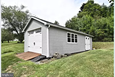 1066 Manatawny Street, Pottstown, PA 19464 - Photo 33