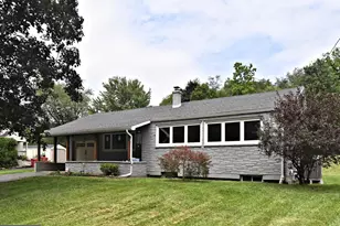 1066 Manatawny St, Pottstown, PA 19464 - Photo 1