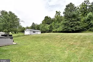 1066 Manatawny St, Pottstown, PA 19464 - Photo 35
