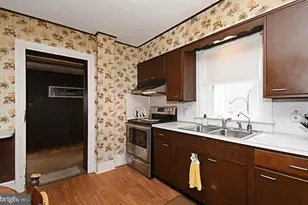 274 Green St, Royersford, PA 19468 - Photo 17