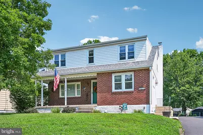819 E Hancock Street, Lansdale, PA 19446 - Photo 3