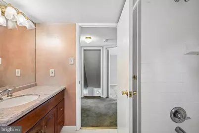 819 E Hancock Street, Lansdale, PA 19446 - Photo 37