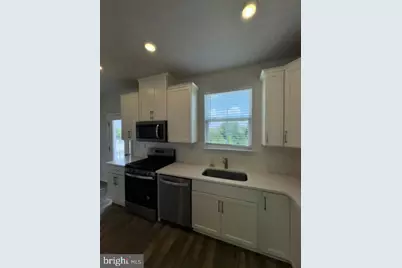75 Continental Way, Bridgeport, PA 19405 - Photo 7