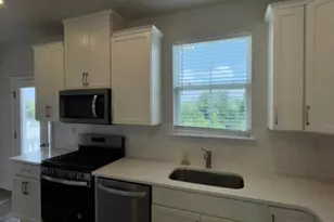 75 Continental Wy, Bridgeport, PA 19405 - Photo 7