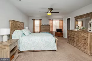 2075 Morgan Hill Dr, Pennsburg, PA 18073 - Photo 11