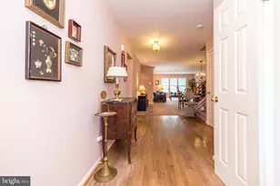 203 Pinecrest Ln, Lansdale, PA 19446 - Photo 9