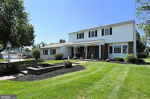 735 Bell Ln, Ambler, PA 19002 - Photo 3