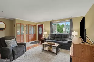 729 Holly Dr, Pottstown, PA 19464 - Photo 11