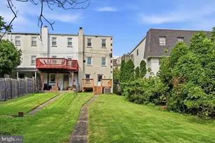 221 W 3rd Ave, Conshohocken, PA 19428 - Photo 9