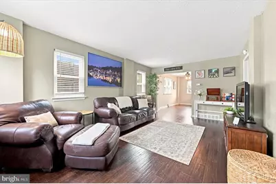 221 W 3rd Avenue, Conshohocken, PA 19428 - Photo 3