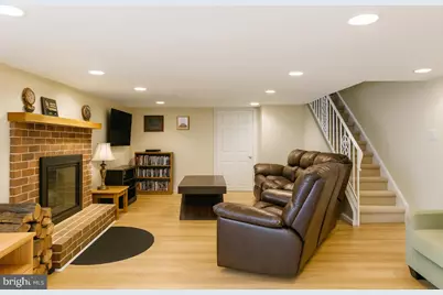 410 W 11th Avenue, Conshohocken, PA 19428 - Photo 9