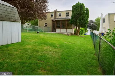 410 W 11th Avenue, Conshohocken, PA 19428 - Photo 17