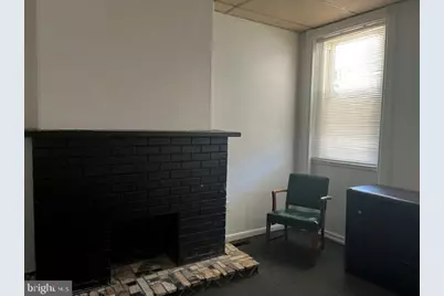 911 W Lafayette Street, Norristown, PA 19401 - Photo 5