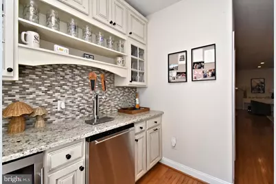 313 W 3rd Avenue, Conshohocken, PA 19428 - Photo 23