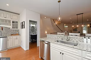 313 W 3rd Ave, Conshohocken, PA 19428 - Photo 19