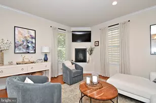 313 W 3rd Ave, Conshohocken, PA 19428 - Photo 5