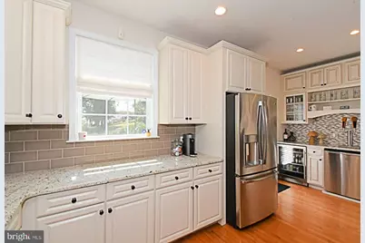 313 W 3rd Avenue, Conshohocken, PA 19428 - Photo 21