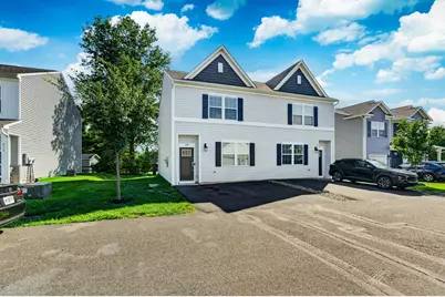 909 Still Waters, Pennsburg, PA 18073 - Photo 3