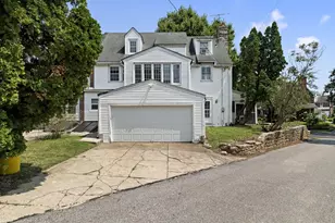 1401 Surrey Ln, Wynnewood, PA 19096 - Photo 5