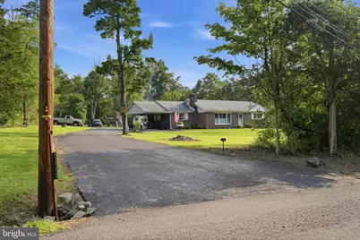 2050 Price Road, Pennsburg, PA 18073 - Photo 23