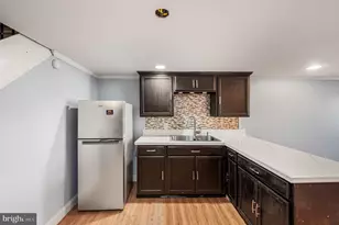 322 W Warren St, Norristown, PA 19401 - Photo 17
