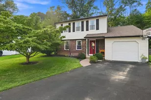7 Cheswyck Cir, Horsham, PA 19044 - Photo 3