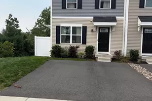 15 Castle Dr, Gilbertsville, PA 19525 - Photo 1