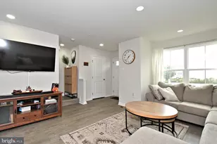 15 Castle Dr, Gilbertsville, PA 19525 - Photo 1